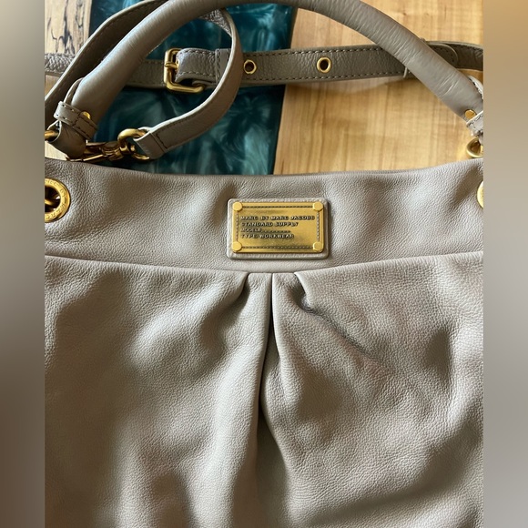 Marc by Marc Jacobs Classic Q Hillier Taupe Hobo Crossbody Bag - Picture 4 of 12